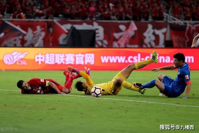 乒乓球全锦赛混双-莎头组合2-3无缘决赛 动漫组合3-0晋级